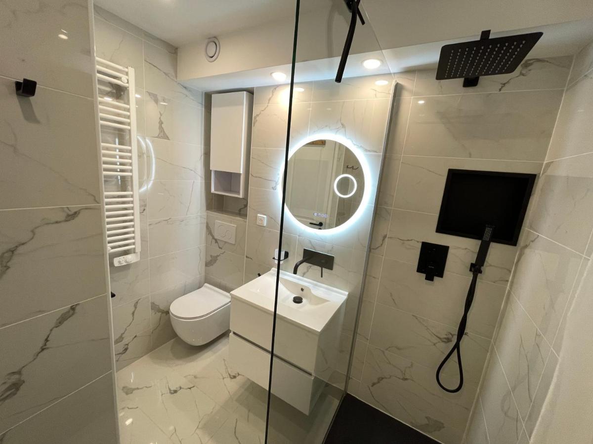Cosy Appartement Au Calme A Deux Pas Du Centre Орон Экстерьер фото